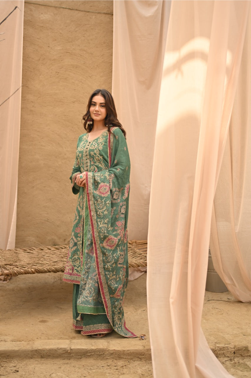 Purna suit by WellGroomed