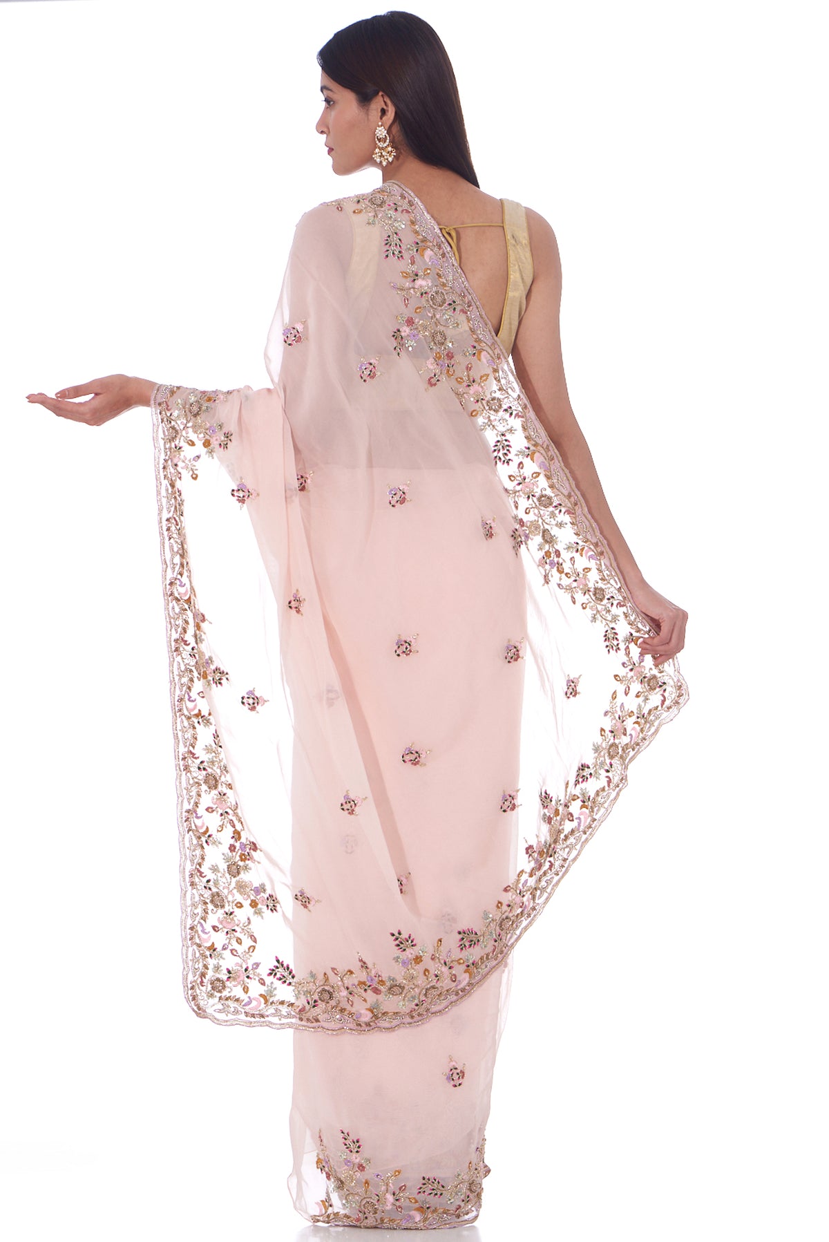Zyna saree by WellGroomed