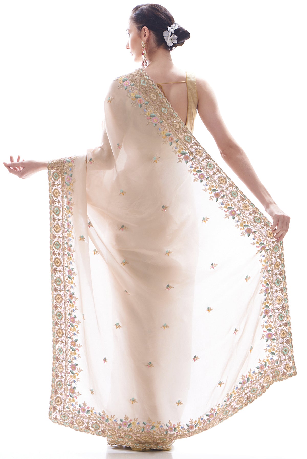 Aiva saree by WellGroomed